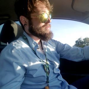 Meet your Posher, Justin